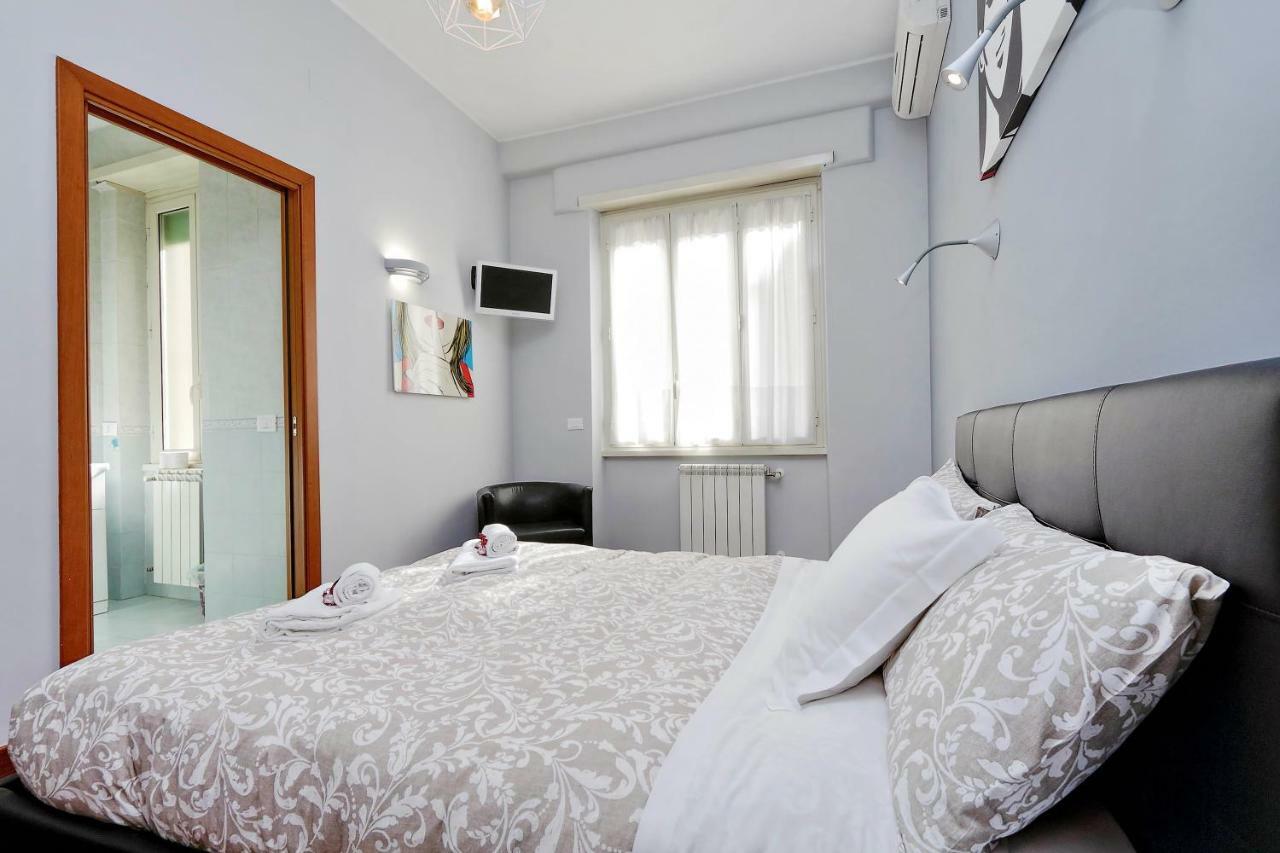 Sapphire Apartment Roma Esterno foto